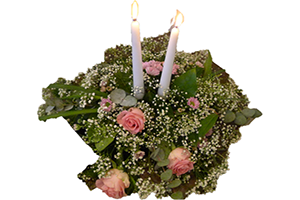 Blommor till begravning Södertälje - Beställ blommor till begravning - Sorgdekoration med ljus 3