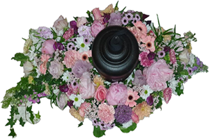Blommor till begravning Södertälje - Beställ blommor till begravning - Urndekoration i rosa toner