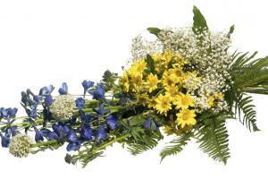 Blommor till begravning Södertälje - Kransar och dekorationer - krans-1220007_0